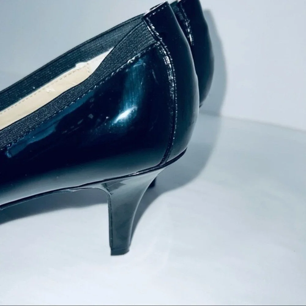 Adrienne Vittadini Black‎ Posy Heels Size 10